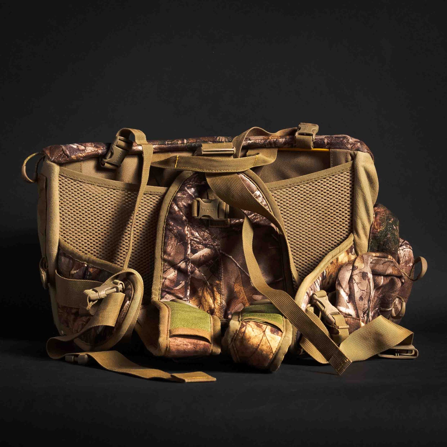 Cabela's All Day Transporter Sling Bag